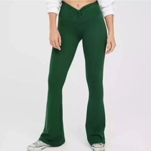 OFFLINE by Aerie Real Me Extra Flare Leggings Small Green Twist Waist